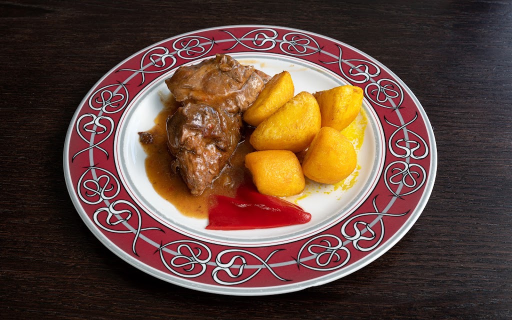 Restaurante La Casa (Ledono) — Comida y bebida