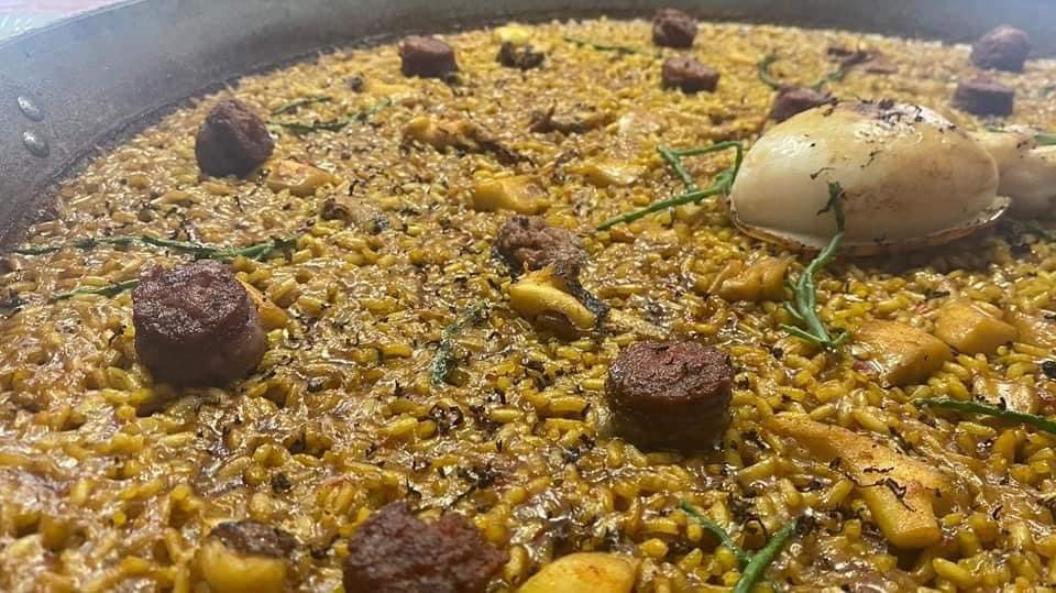 Territorio Paella Moncada — Comida y bebida