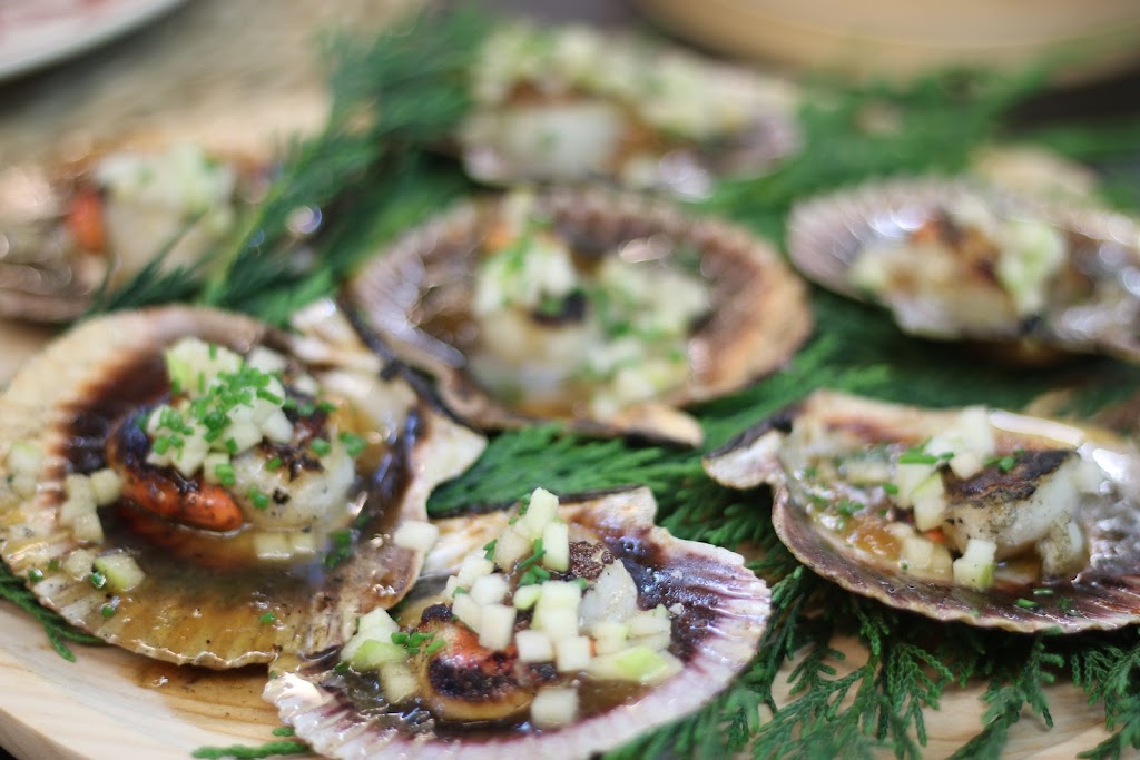 Restaurante EL NINO TRASTO — Comida y bebida