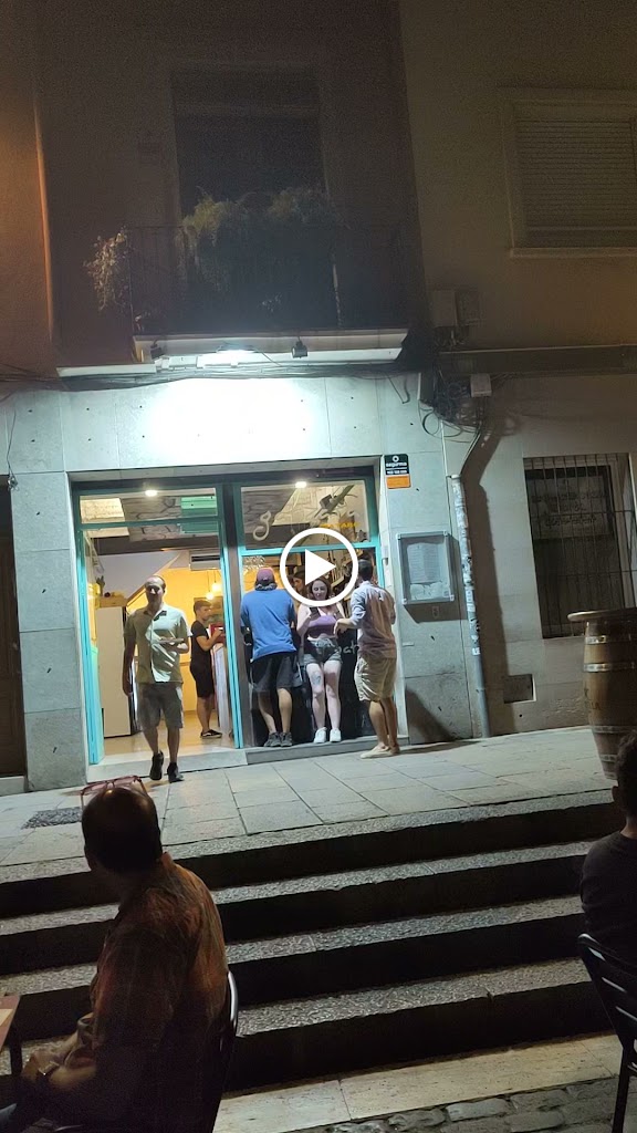 Gatzara Mataro — Videos