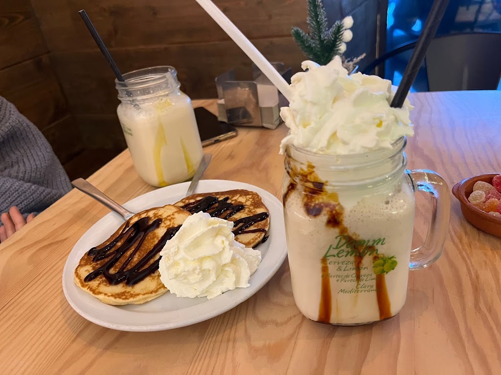 Cangaceiro Cangas — Comida y bebida