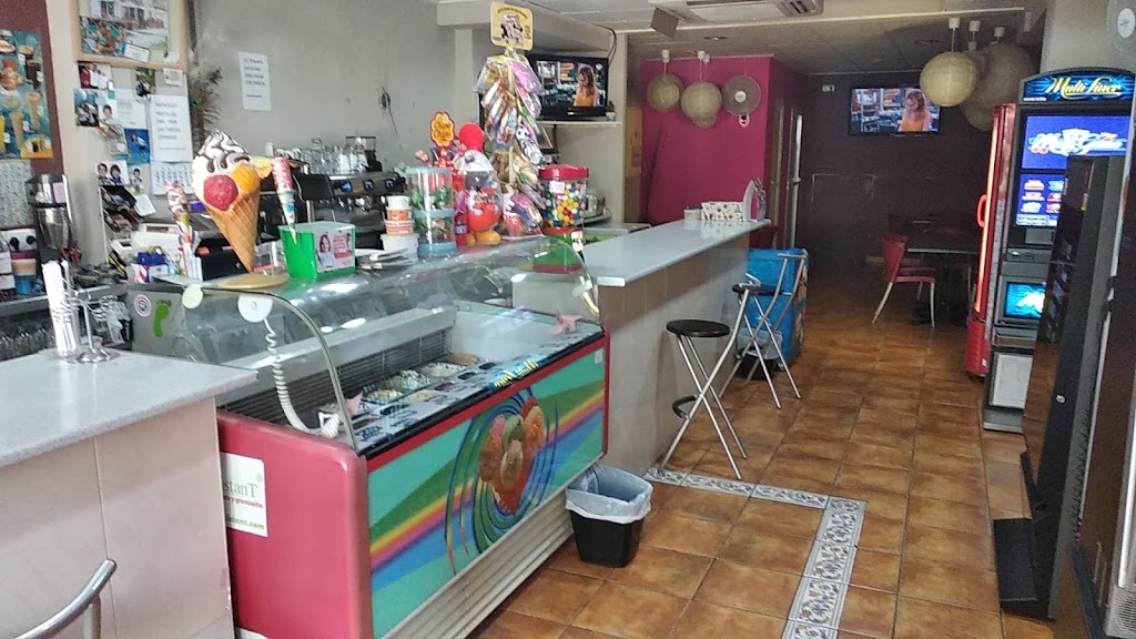 Cafeteria Heladeria cucurucho — Ambiente