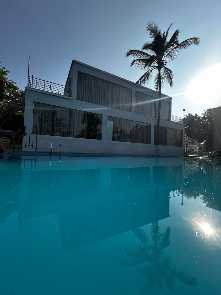 Mmmak Villas And Resort Badlapur