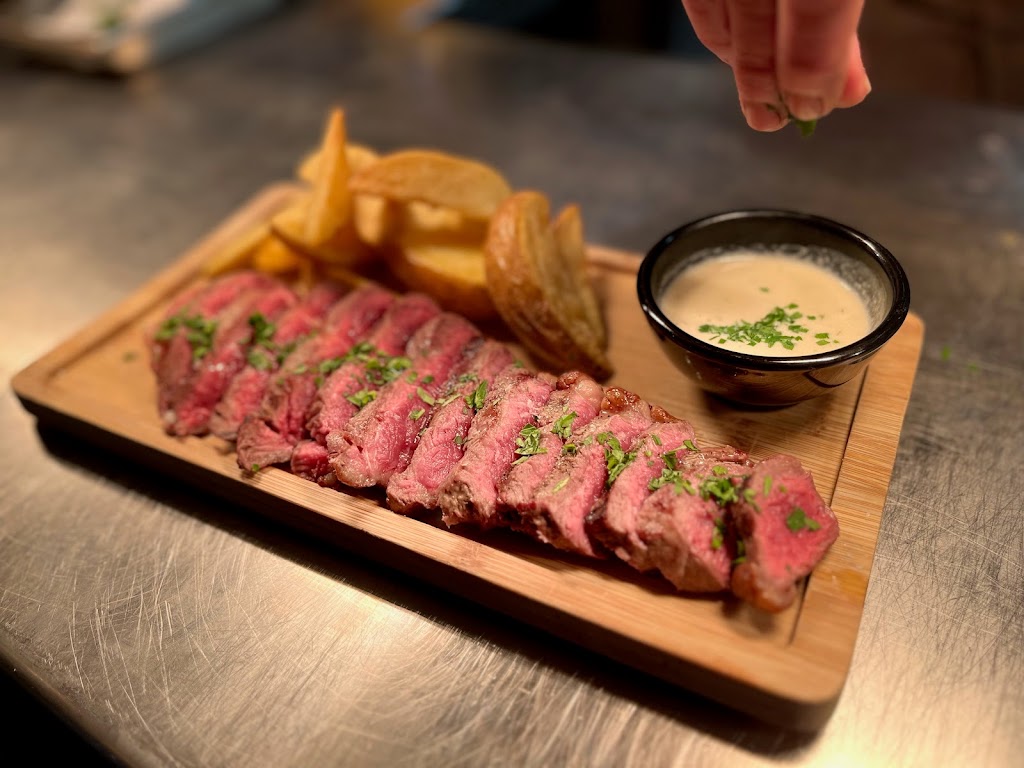 DILO Ibiza Restaurant — Comida y bebida