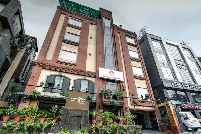 Capital O 16658 Hotel Anila