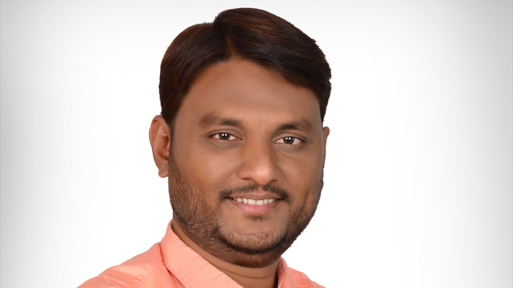Maha E Seva Kendra Aadhaar Office Padmashali Chowk Telangi Pachha Peth Solapur 413005