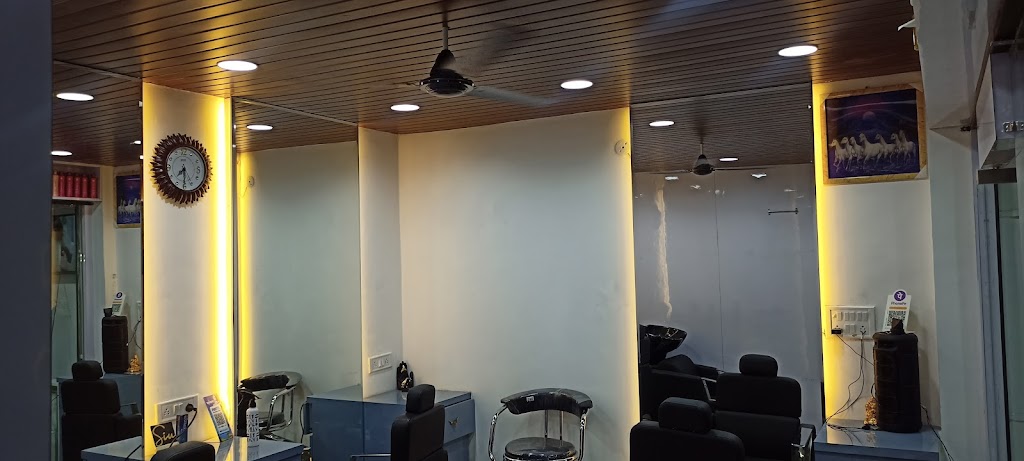 Style It Up Unisex Salon Best Hair Treatments In Indore
