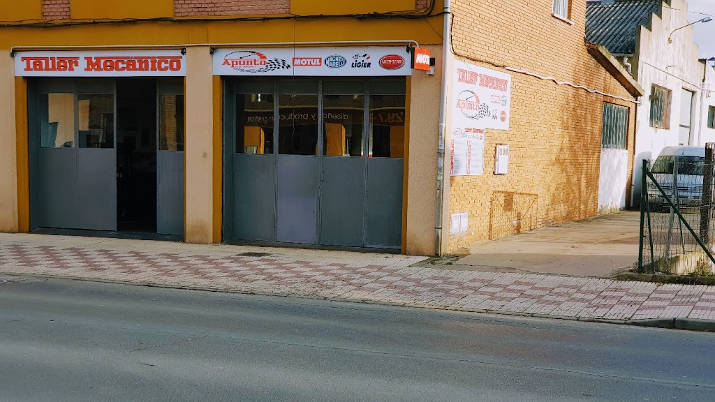 Taller mecanico Apunto — Exterior