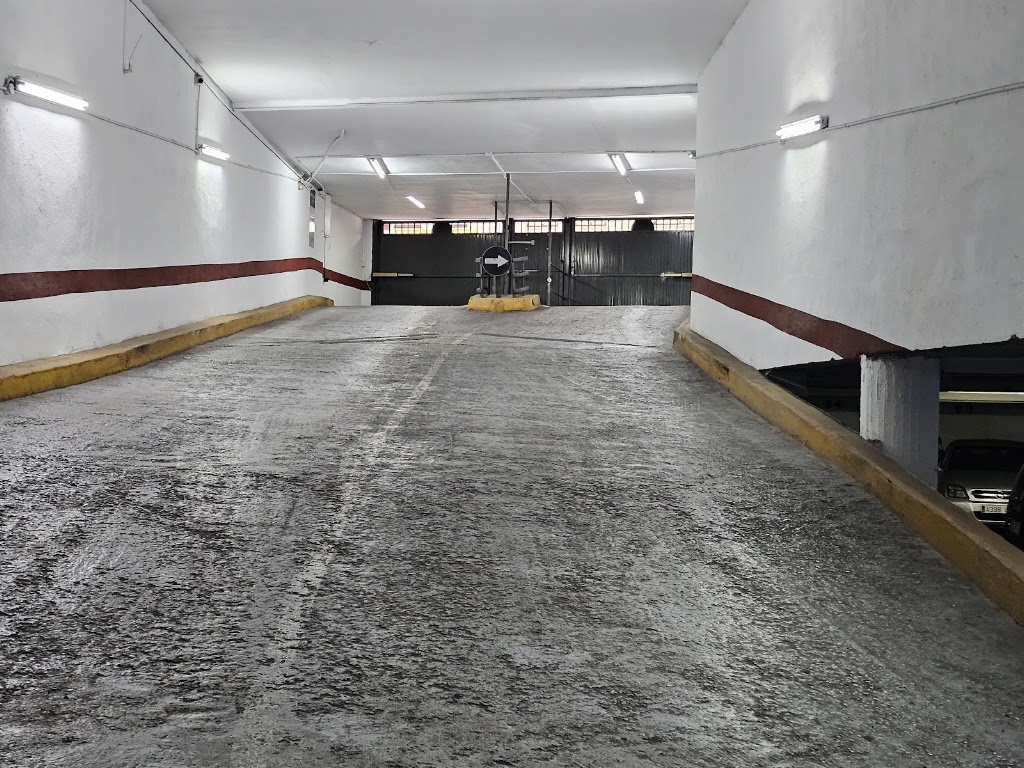 GARAJE GOLIAT (Alquiler y Venta de Plazas) — Del propietario