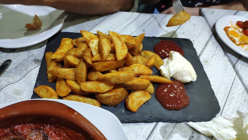 EncuEntros BAR. — Papas fritas