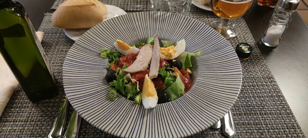 Bar Restaurante Quinito — Comida y bebida