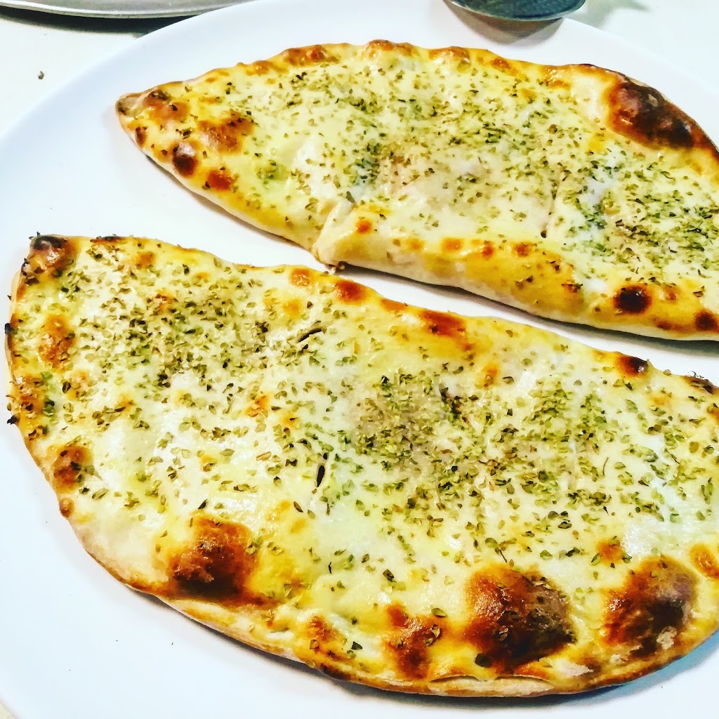 Hoy Pizza — Pizza