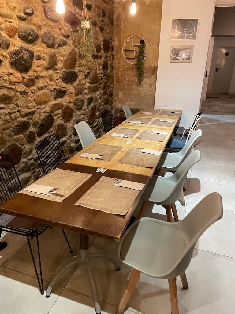 La Magrana — Ambiente