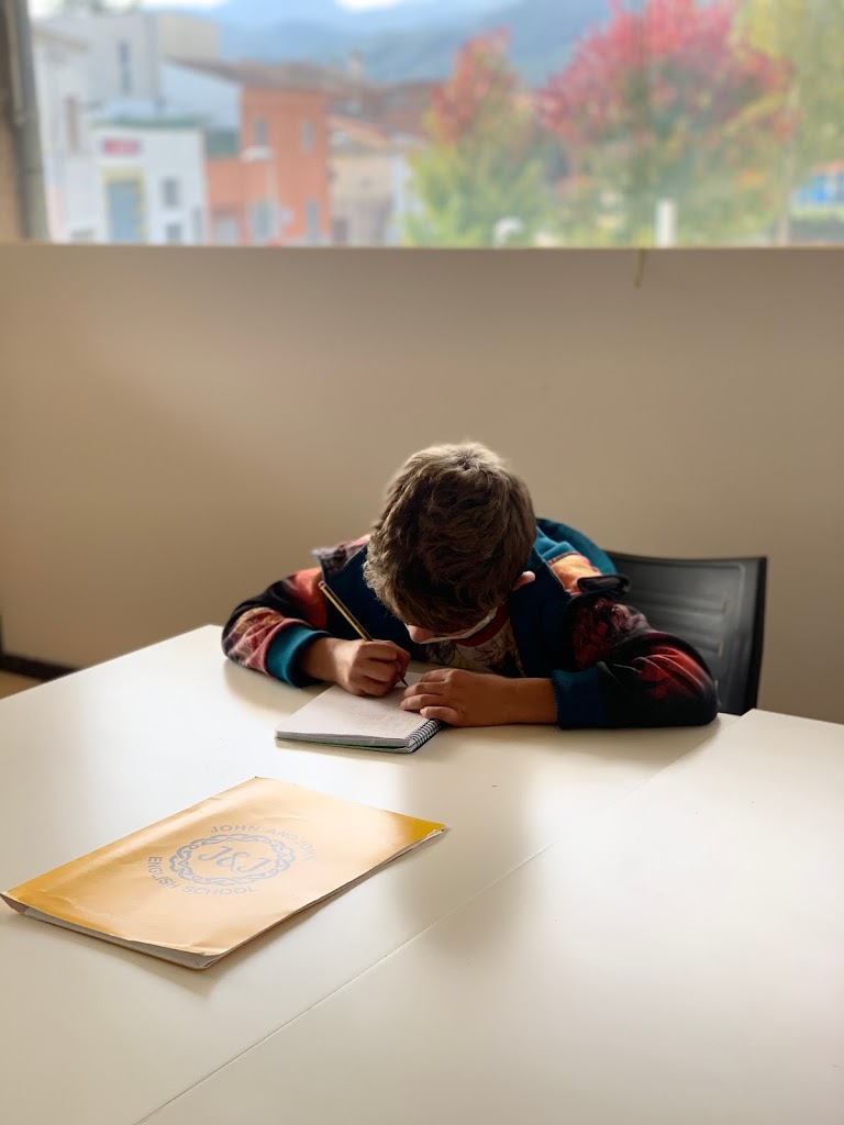 John and John English School