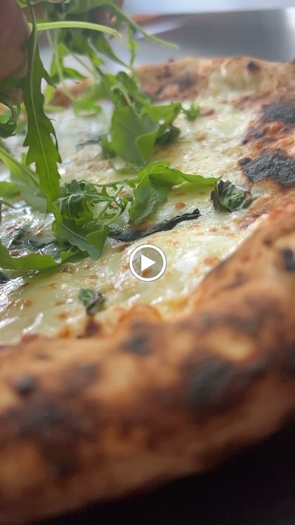 Pizzeria La Sonrisa — Videos
