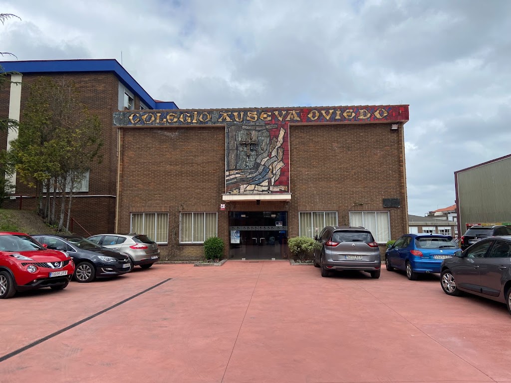 CEAE OVIEDO - Centro de Estudios Aeronauticos