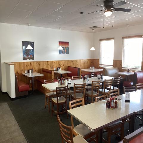  Dells Diner & Mariscos Nayarit