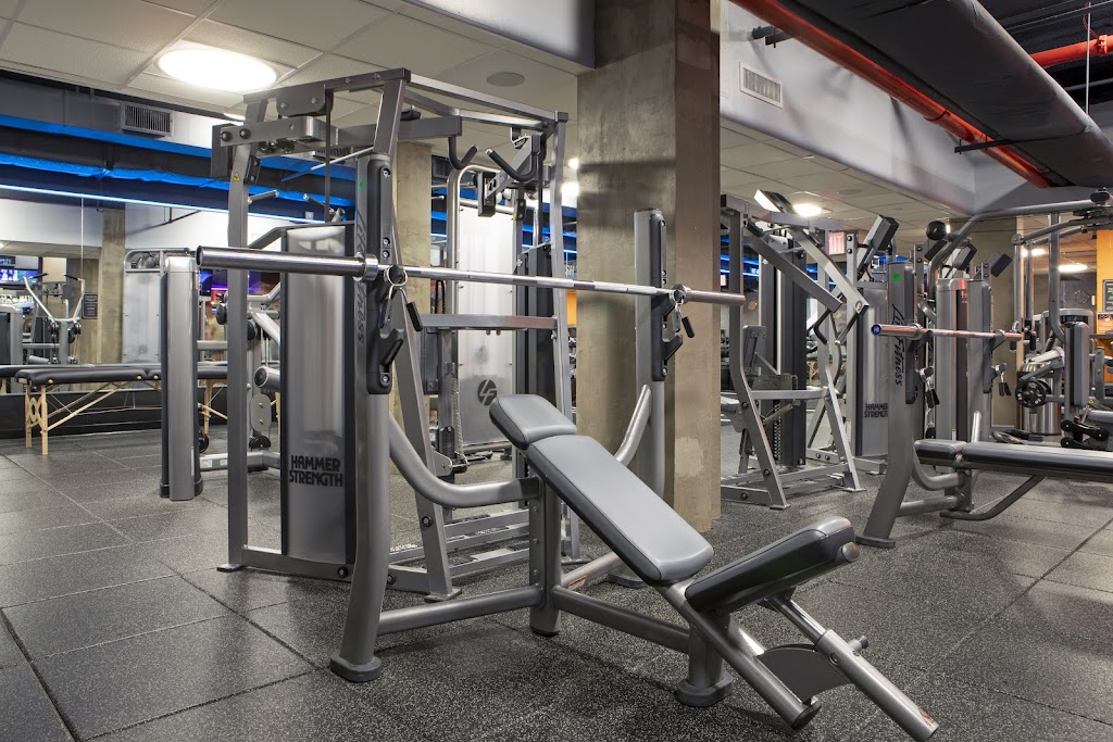  Crunch Fitness - 66th Street