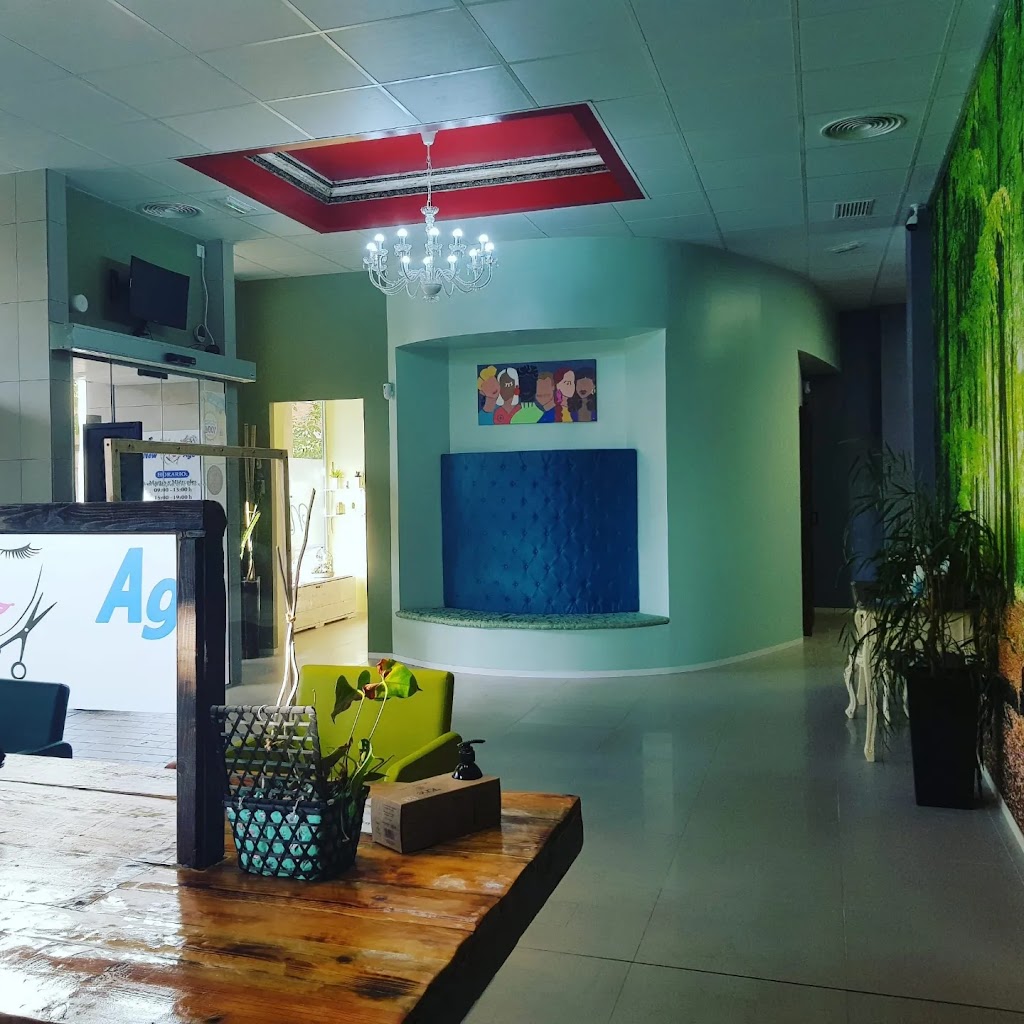 CENTRO DE BELLEZA NEW AGE — Interior