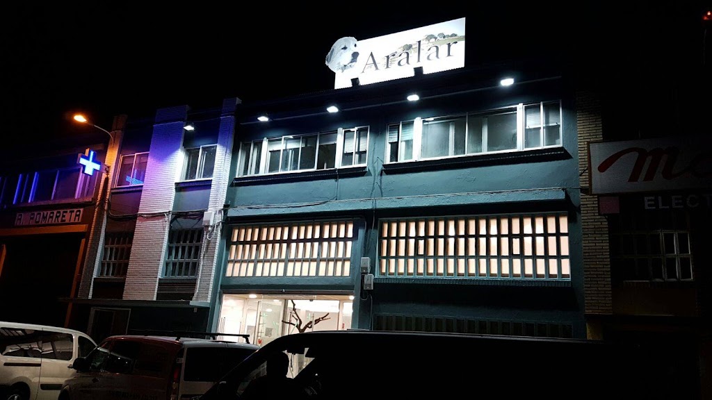 Hospital Aralar Veterinarios — Del propietario