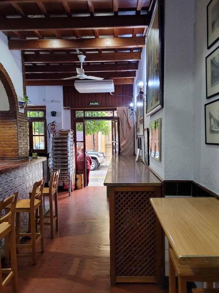 Bar Tu Rincon — Ambiente
