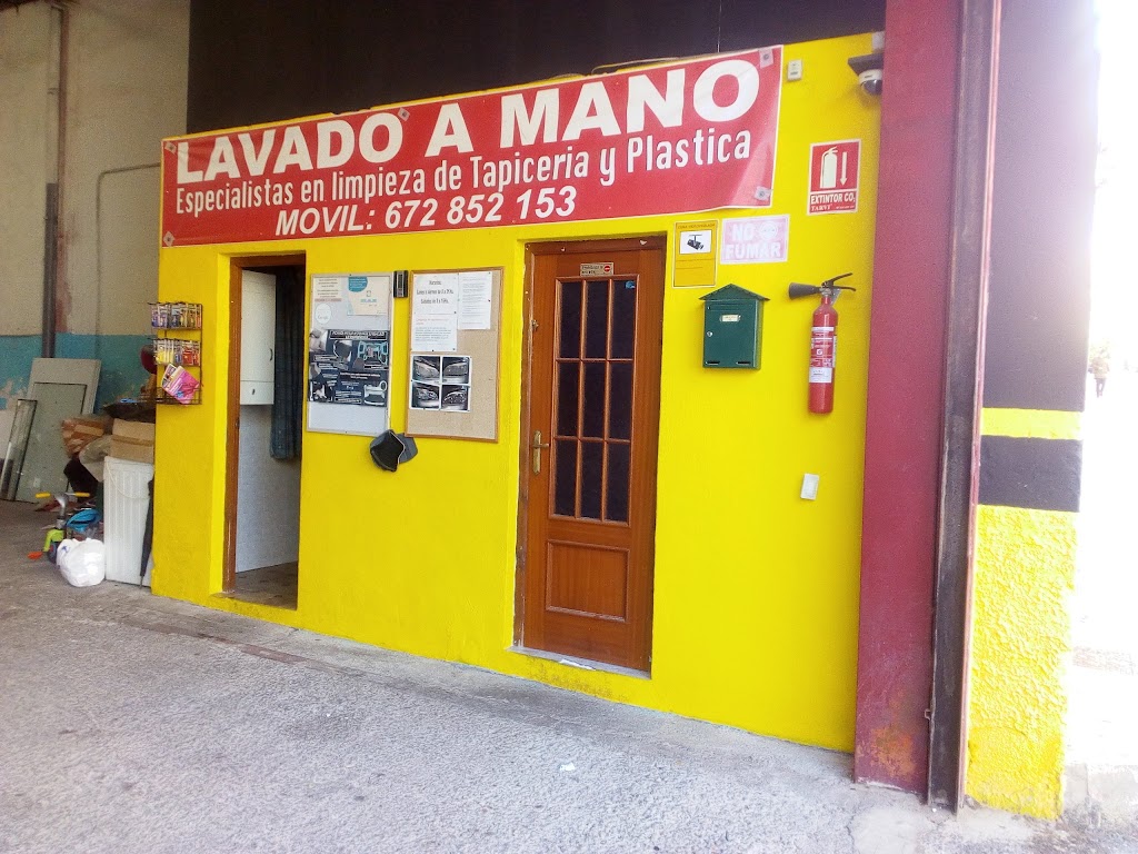 Lavadero de coches Plaza Espana — Exterior