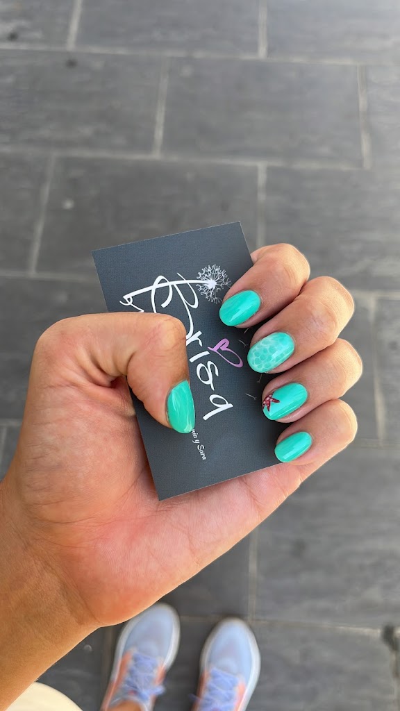 BriSa nails by Sonia y Sara