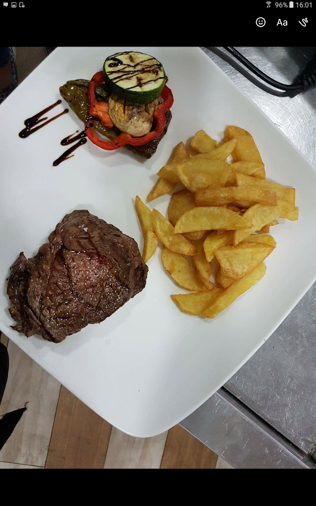 Restaurante Cafeteria La Verde — Churrasco
