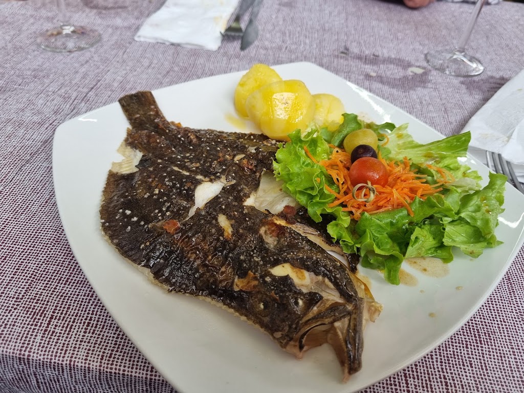 Restaurante A nosa terra — Comida y bebida