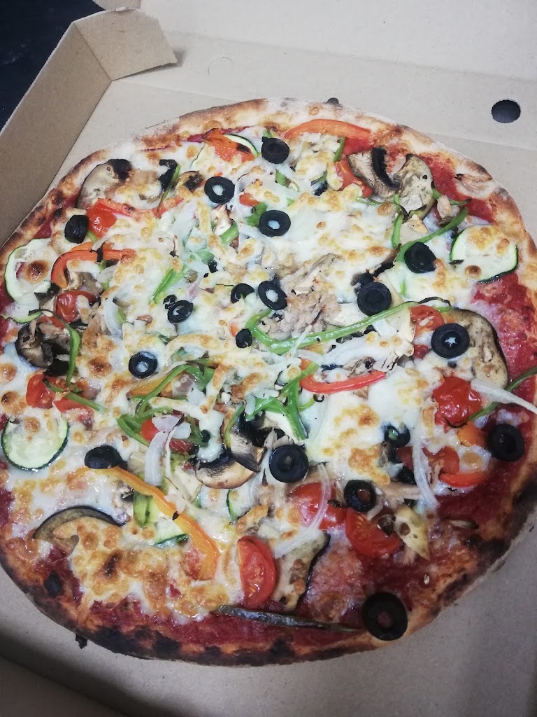 LAKUKILLA - Pizza y Cocina Mediterranea — Pizza
