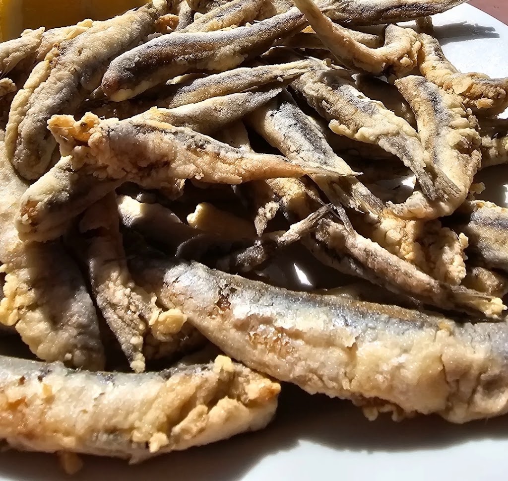 Taberna El Andaluz — Comida y bebida