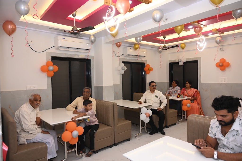 Om Shakti Saoji Bhojnalaya Family Restaurant Golibar Chowk