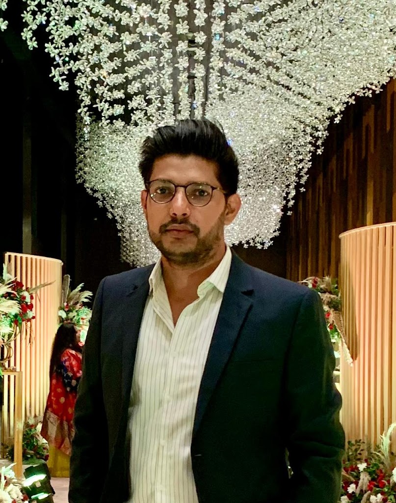 Dr. Dr Roshan Jha Consultant Physician Diabetologist Clinical Cardiologist