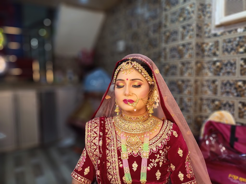 Pahujani Beauty Salon