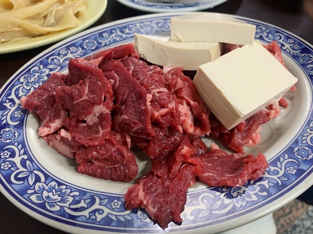 市場內牛肉爐 的照片