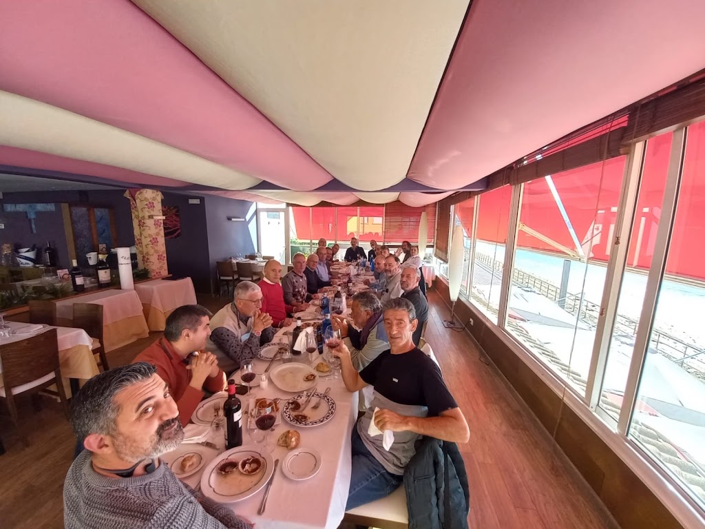 Bar & Restaurante Eladio — Ambiente