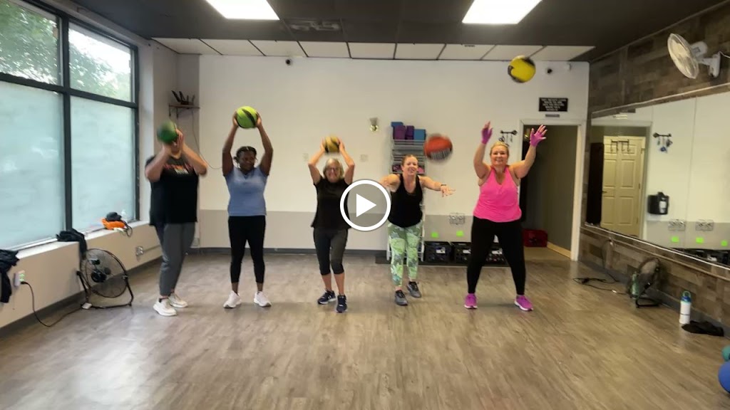  DeAnna's Work Out World