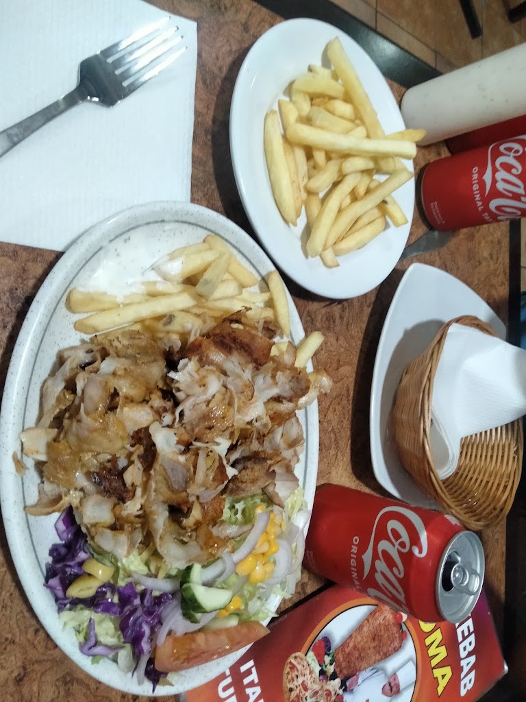 Doner Kebab Roma — Comida y bebida