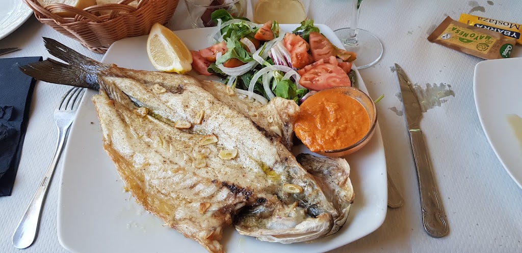 El Trasta — Comida y bebida