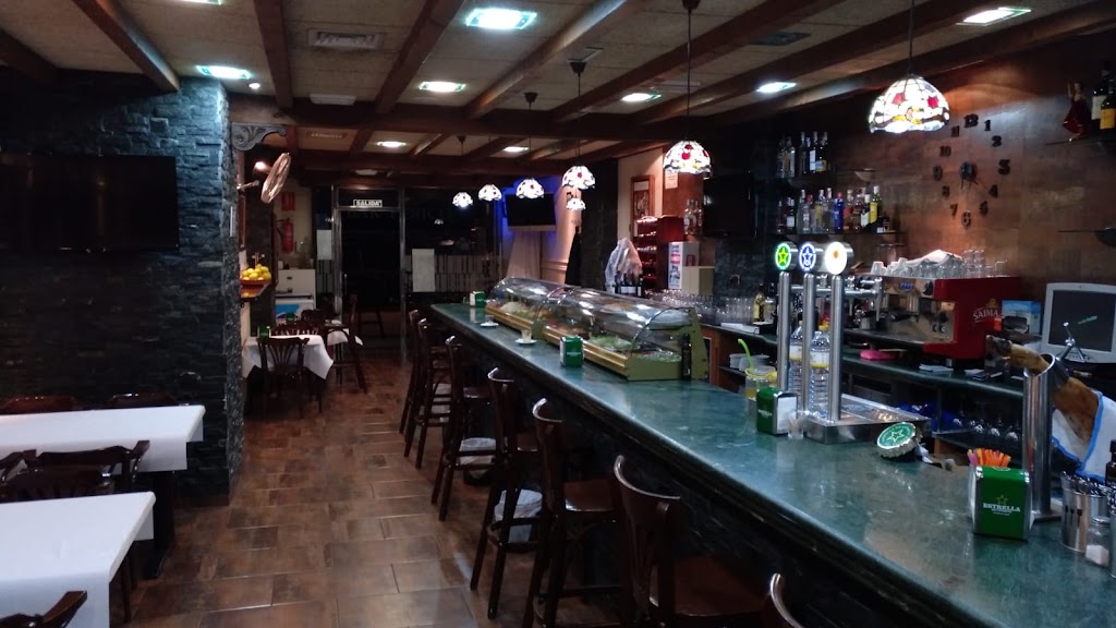 Nuevo Bar Perico — Ambiente