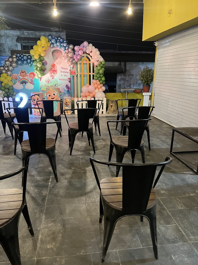 Zaika Garden Restaurant Best Family Restaurant And Party Hall In Palanpur