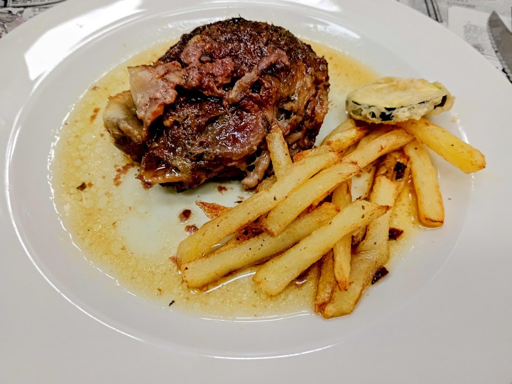 Restaurante Coctramo — Comida y bebida