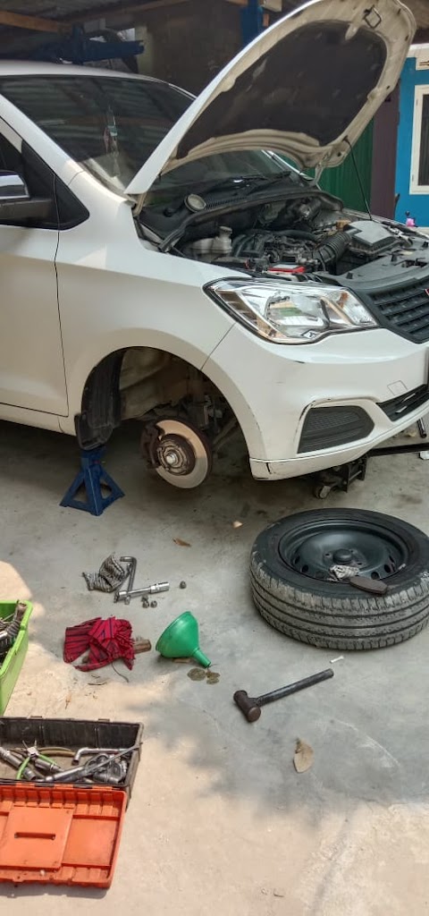 Bengkel Mobil Andra Motor
