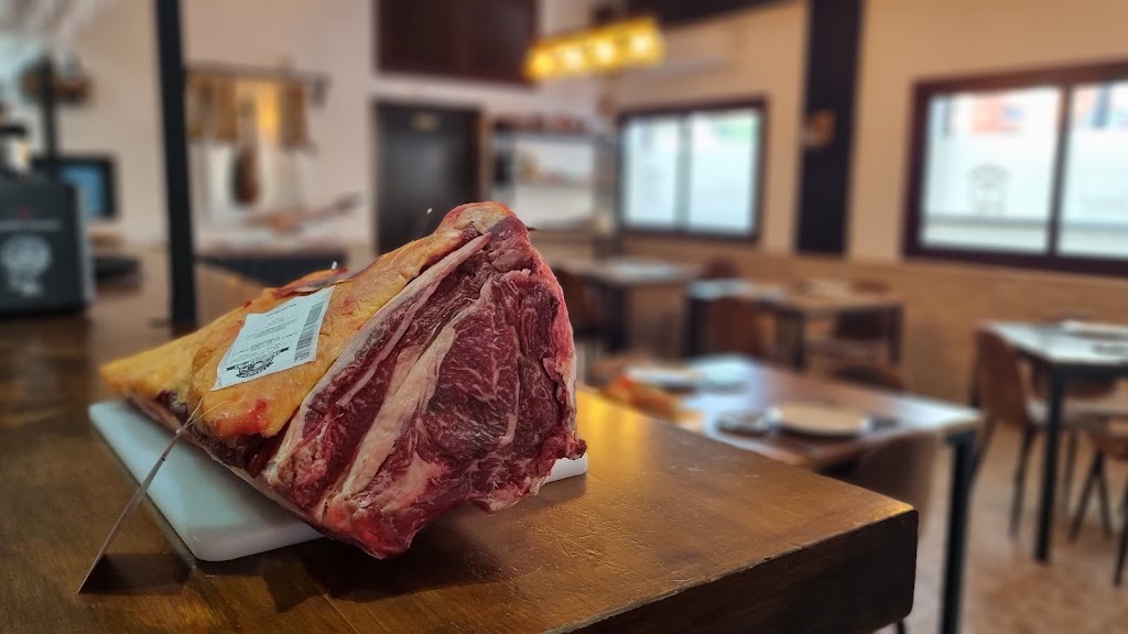 Restaurante Asador Ramirez — Comida y bebida