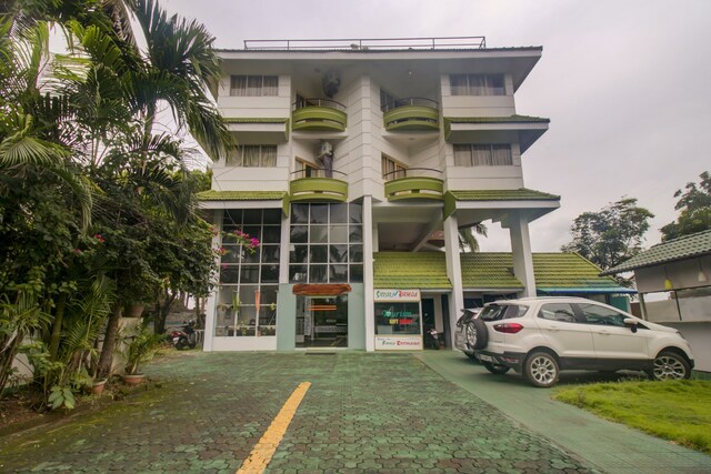 Collection O 75308 Floatel International Beach Resort