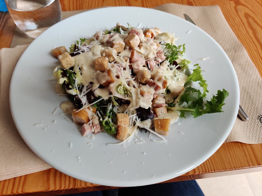 Hidric Gastrobar — Comida y bebida