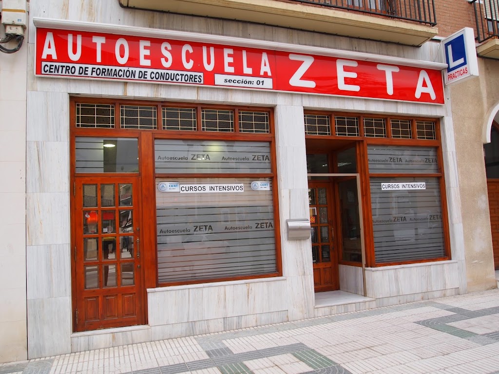 Autoescuela Zeta — Del propietario