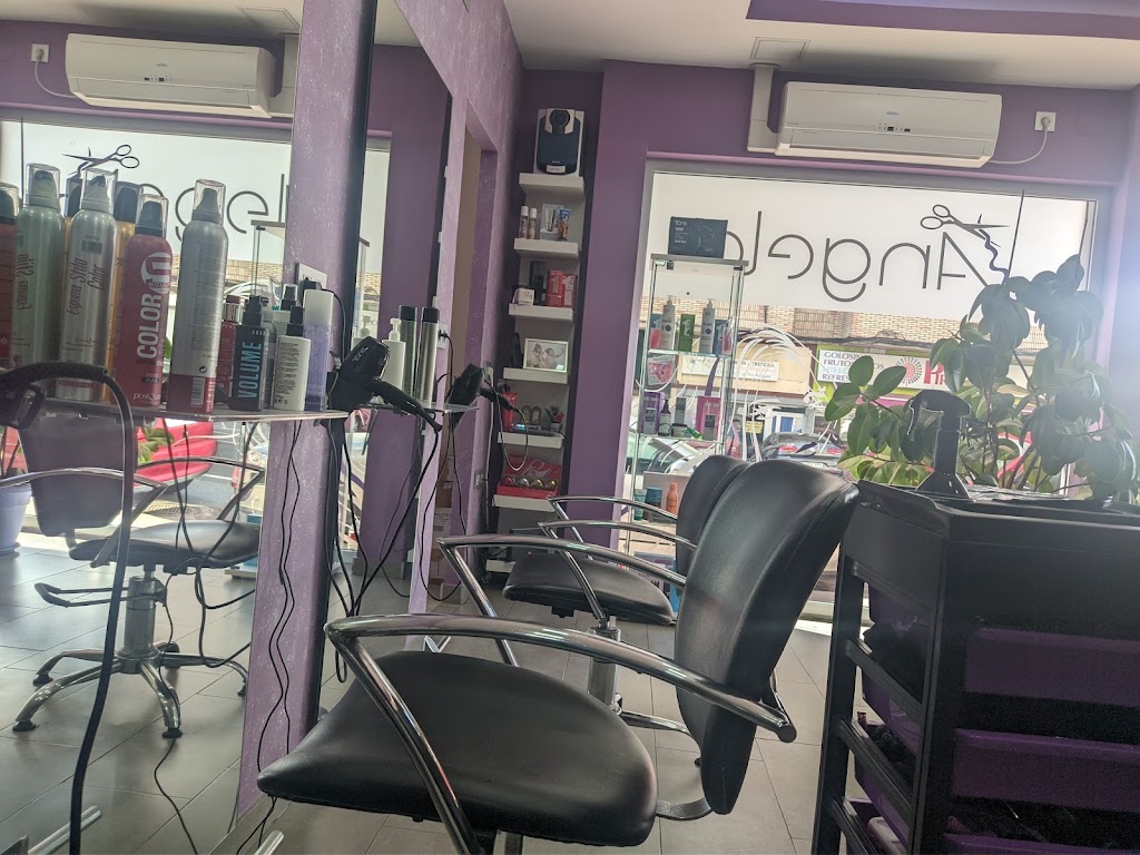 PELUQUERIA Y ESTETICA ANGELA, BEJAR — Interior
