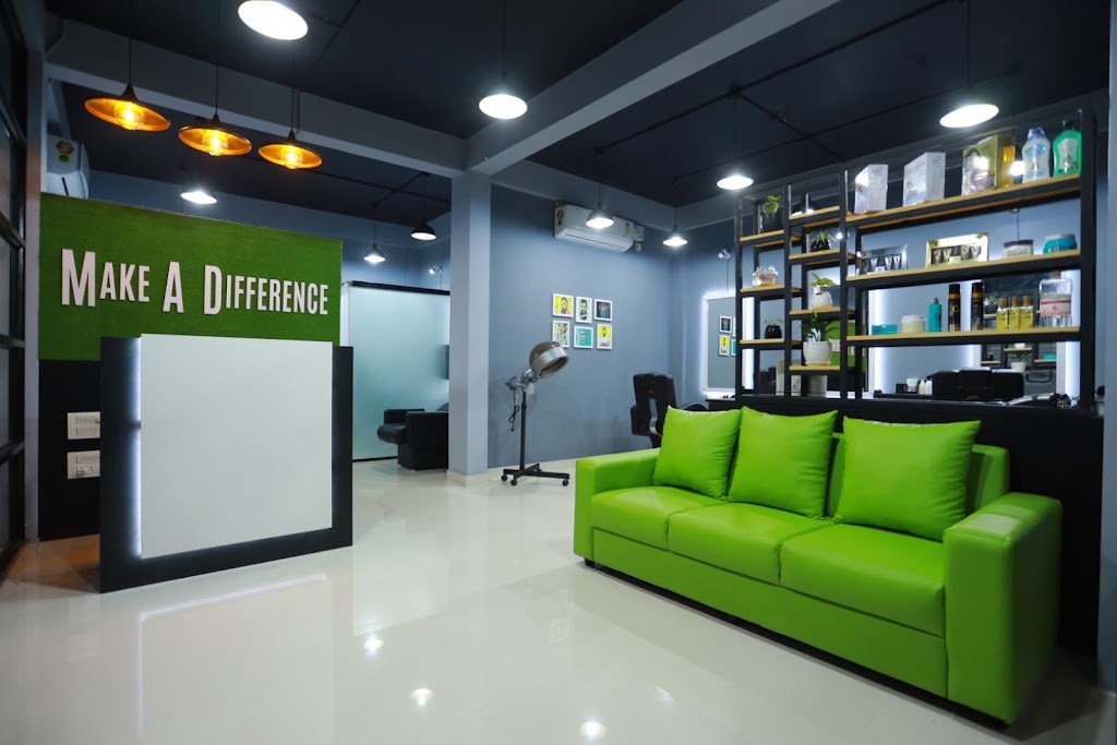 Mad Unisex Salon Mannancherry