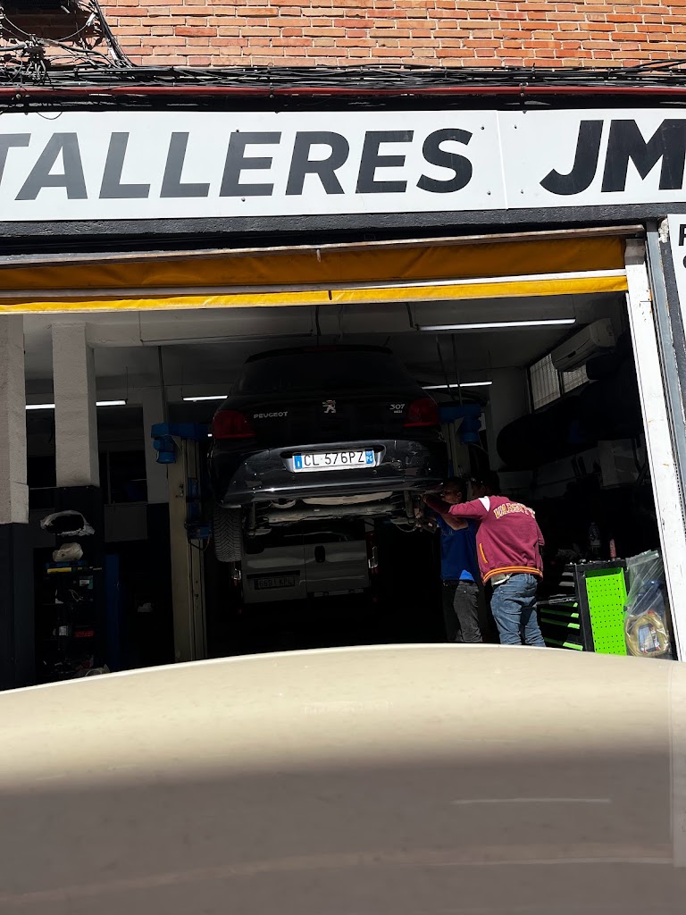 TALLERES JMG — Exterior